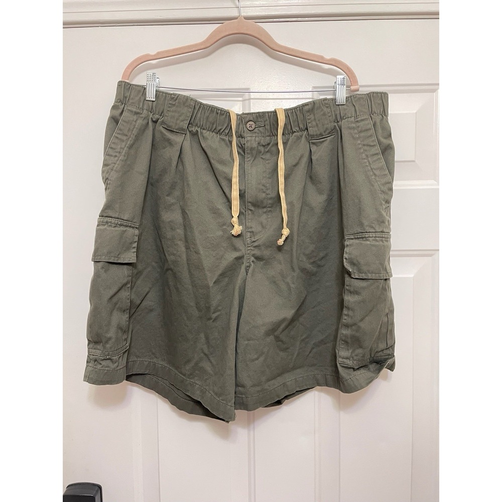 VTG Basic Edition Shorts Men's XL 90s Elastic Waist Button Drawstring Army Green